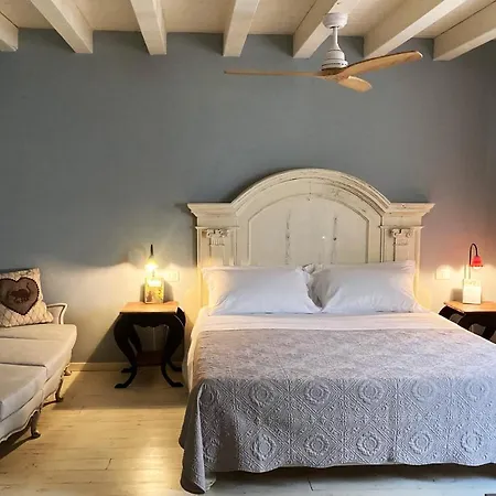 Couette-café Antique Maison Soave (Verona)