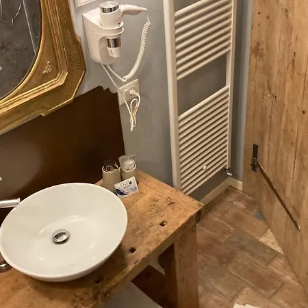 Couette-café Antique Maison Soave (Verona)