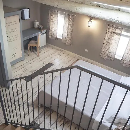 Couette-café Antique Maison Soave (Verona)